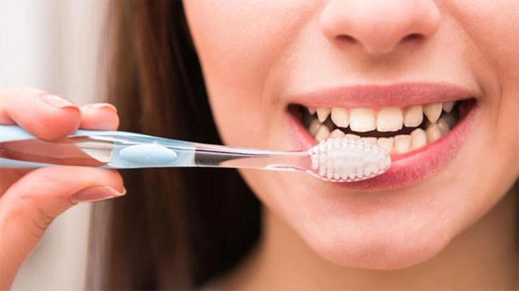 20 Yaş Dişleri ve Olası Problemleri