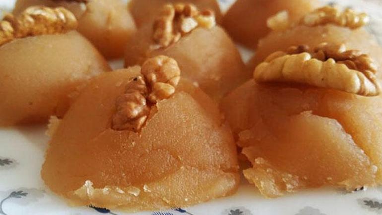 29. Gün İftar Menüsü: Yüksük Çorbası, Patates Salatası, Fırın Poşetinde Tavuk ve Un Helvası