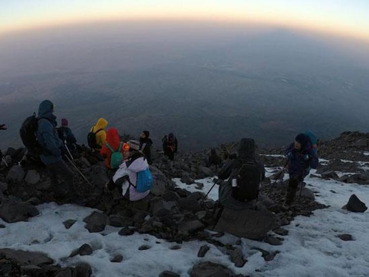 Ağrı Dağı'na Resmi Tırmanış Heyecanı