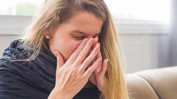 Alerji Nedir? Alerjik Rinit Belirtileri ve Tedavi Yöntemleri
