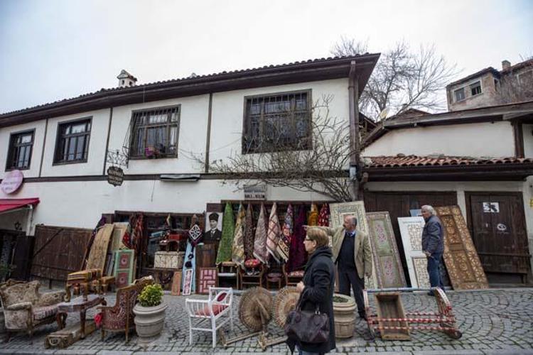 Ankara'nın Tarihi Kalesi ve Mahalle Kültürü