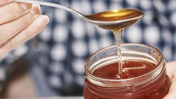 Bağışıklık Sistemini Güçlendiren Doğru Beslenme ve Ham Balın Önemi