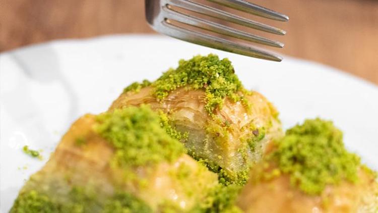 Baklavanın İncelikleri ve Kalite Kontrolü