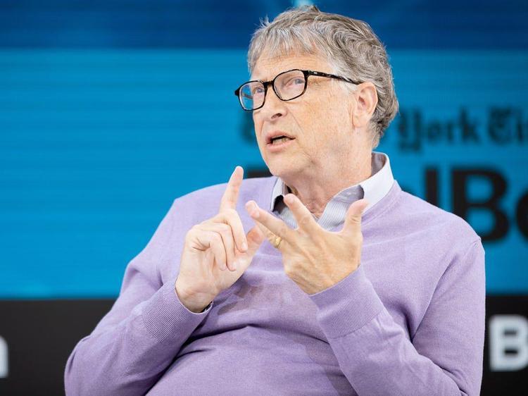 Bill Gates'in Corona Virüsü Açıklamaları ve Aşı Süreci