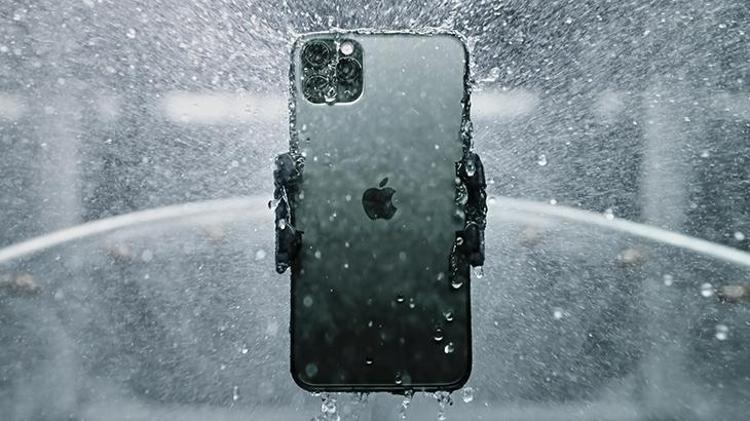 Bir Yıl Sonra Bulunan iPhone 11 Pro Max