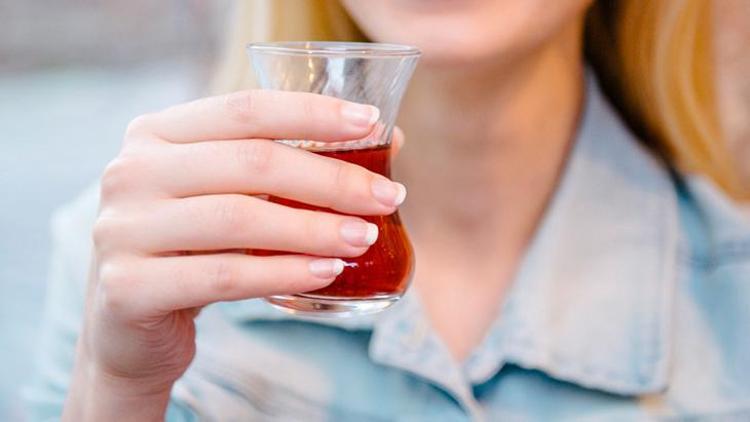 Beslenme ve Diyet Uzmanı Gökçe Bönce'den Çay ve Kahve Hakkında Bilgiler
