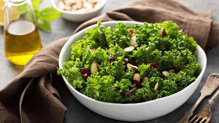 Cildinizi Güzelleştiren Sağlıklı Salata Tarifi