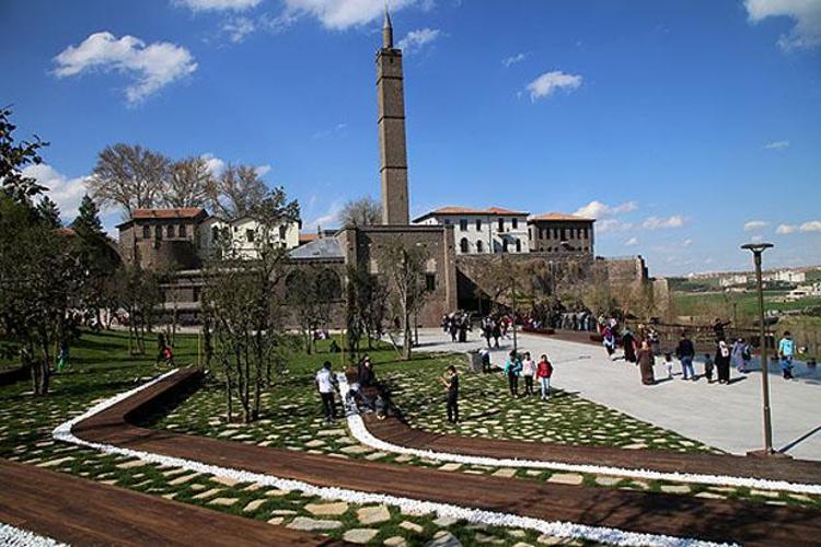 Diyarbakır'ın Tarihi ve Kültürel Zenginlikleri