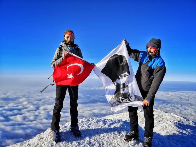 Doğa Aşığı Bir Yolculuk: Seyahatlerim ve Dağcılık Tutkum
