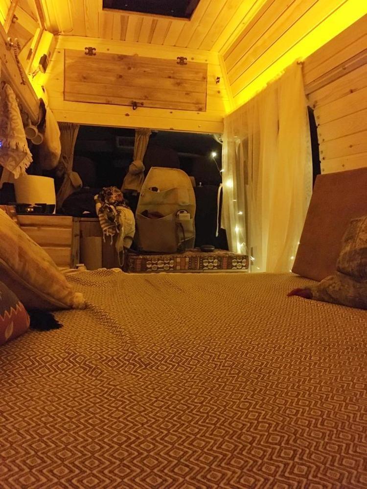 Doğada Yaşam: Karavan ve Çadırla Seyahat Deneyimleri