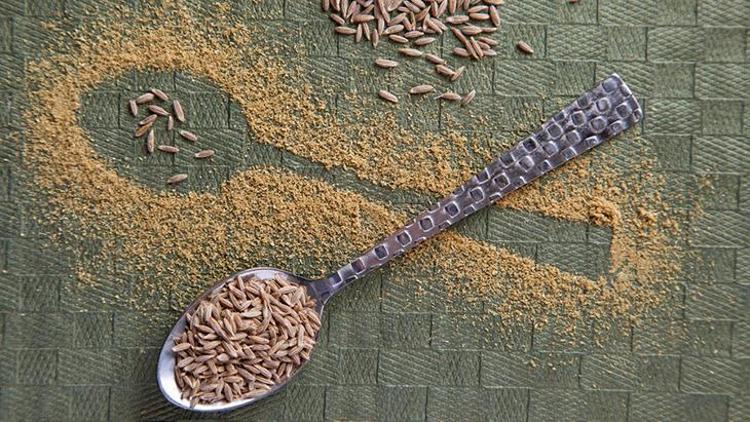 Doğal Baharatlar ve Sağlık Faydaları