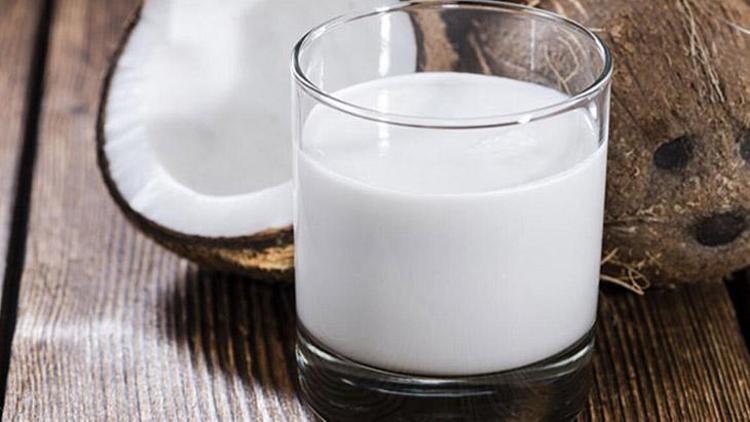 Doğal ve Sağlıklı Meyve Suları Tarifleri