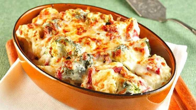 Döküm Tavada Kıymalı Pizza