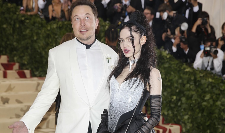 Elon Musk ve Grimes'ın Beyin Çipi Heyecanı