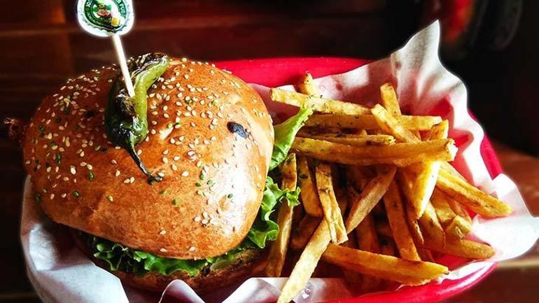 Sütsüz Hamburger Ekmeği Tarifi