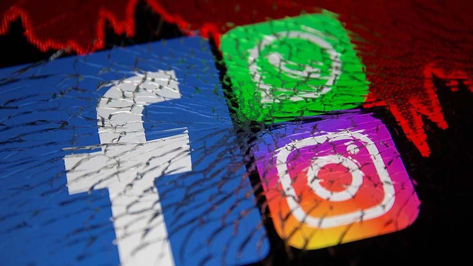Facebook, Kesinti İçin Özür Diledi