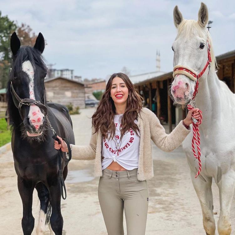 Gonca Kocabaş: Kadın Pilot Olmanın Yolculuğu