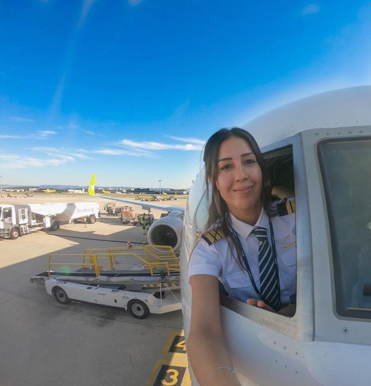 Gonca Kocabaş: Kadın Pilot Olmanın Yolculuğu