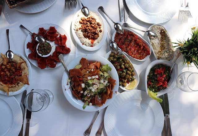 Hatay Mutfağını Keşfedin: Tarih, Kültür ve Lezzetler