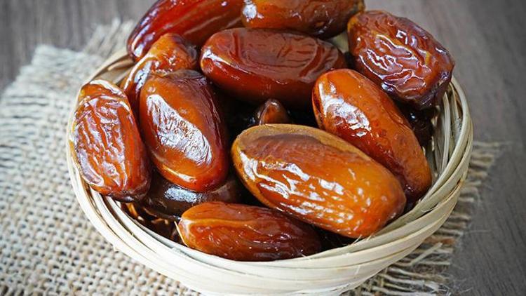 Hurma: Sağlık Faydaları ve Tüketim Önerileri