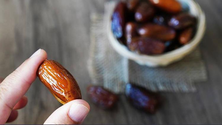 Hurma: Sağlık Faydaları ve Tüketim Önerileri
