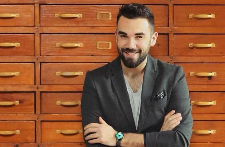 Emre Kara Kimdir?