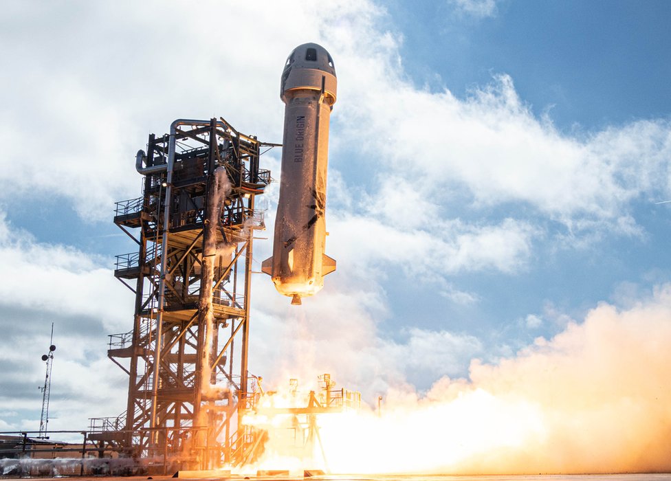 Blue Origin ile Tarihi Uzay Yolculuğu