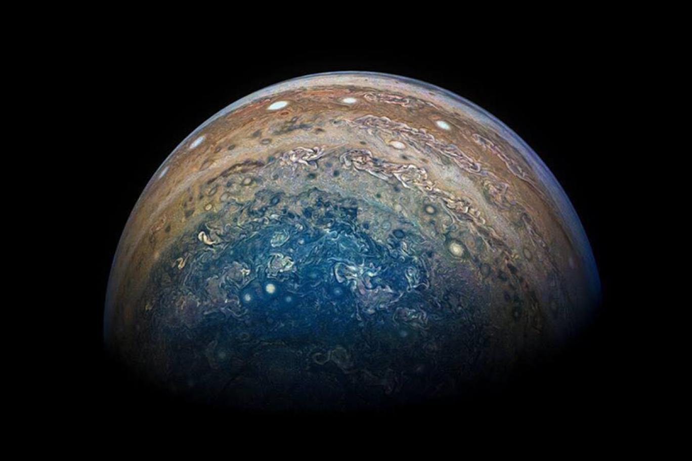 Jüpiter'deki Auroraların Sırrı: NASA'nın Juno Görevi