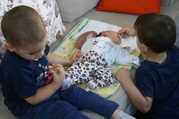 Dünyaya Gelen Elif Bebek
