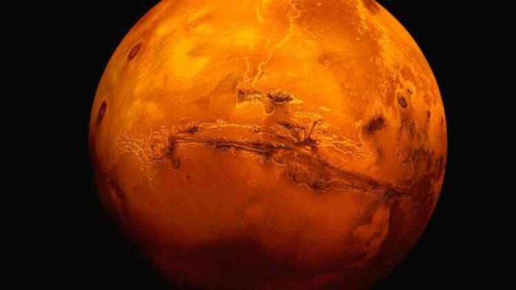 Mars Araştırmaları: Buzlu Kum Tepeleri, Tienvın-1 ve Gizemli Şekiller