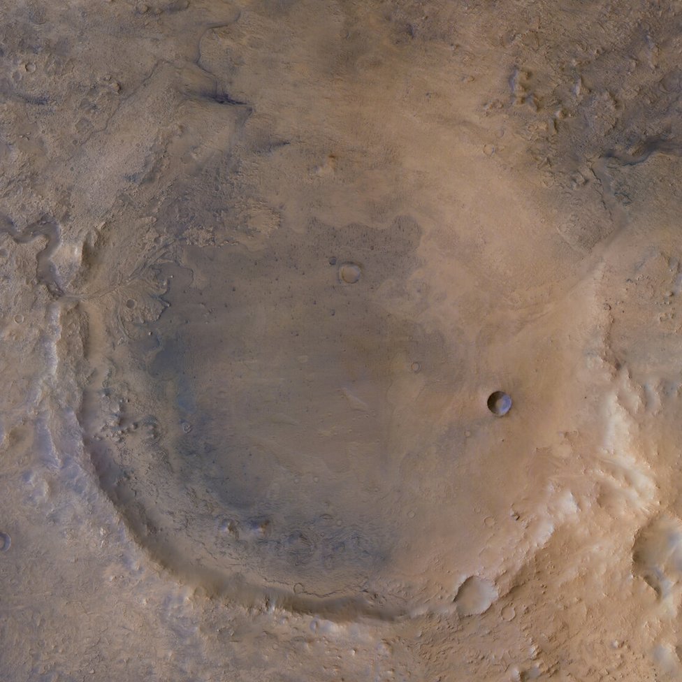 NASA'nın Perseverance Uzay Aracı Mars'a İndi