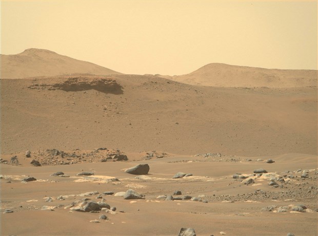 NASA'nın Perseverance Uzay Aracı Mars'ta Yaşam Belirtileri Arıyor