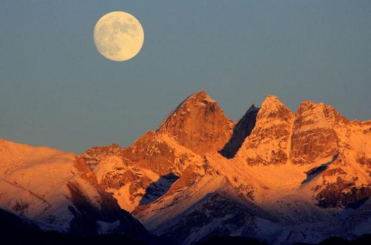 Nepal: Himalayalar ve Kültürel Miras