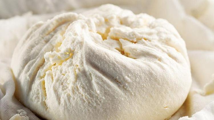 Ricotta ve Süzme Peynir Arasındaki Farklar