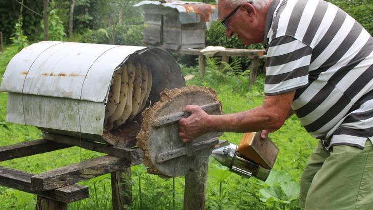 Rize'de Karakovan Bal Yetiştiriciliği ve Geleneksel Üretim Süreci