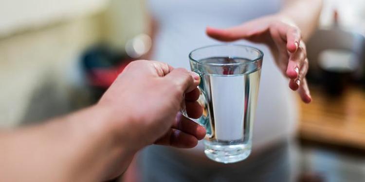 Su Tüketiminin Önemi ve Beyin Fonksiyonları Üzerindeki Etkisi