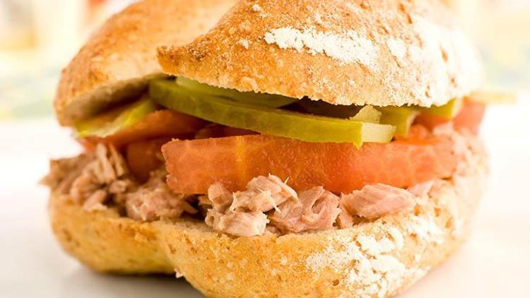 Ton Balıklı Tarifler: Wrap, Makarna, Salata ve Sandviçler