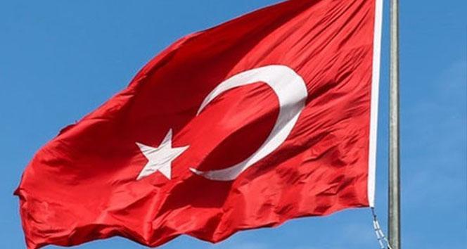 Bayraklar Neden Yarıya İndirilir?