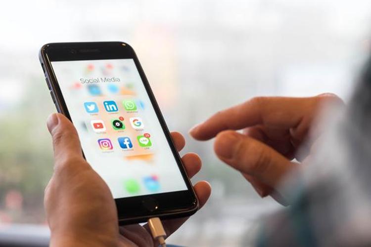 WhatsApp'ın Gizlilik Sözleşmesi ve Kullanıcı Tepkileri