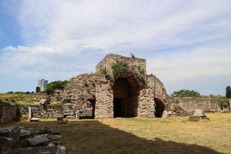 Yedikule Hisarı'nda Tarihi Restorasyon Çalışmaları