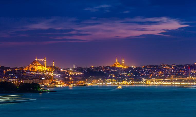 2025 Dini Günler Takvimi ve Kandil Tarihleri