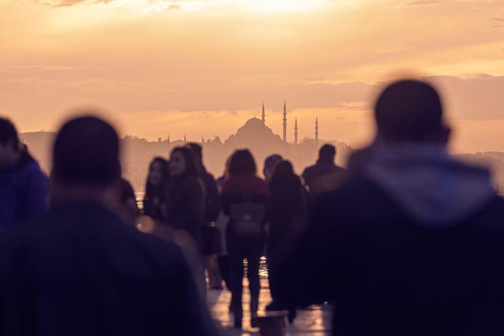 2025 İstanbul Nüfusu ve Türkiye'nin Demografik Verileri