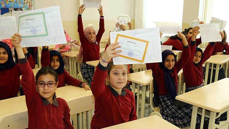 2025 Yarıyıl Tatili ve Karne Günü Detayları