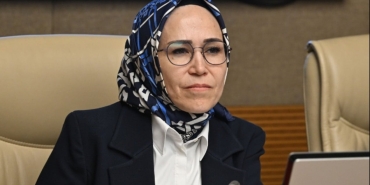 akpli-vekilin-kederi-ne-paylassak-altina-zikkim-yiyin-yaziyorlar-weabJlTa.jpg