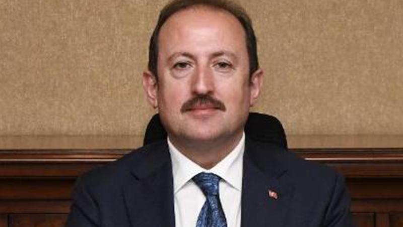 Ali Hamza Pehlivan'ın Hayatı ve Kariyeri