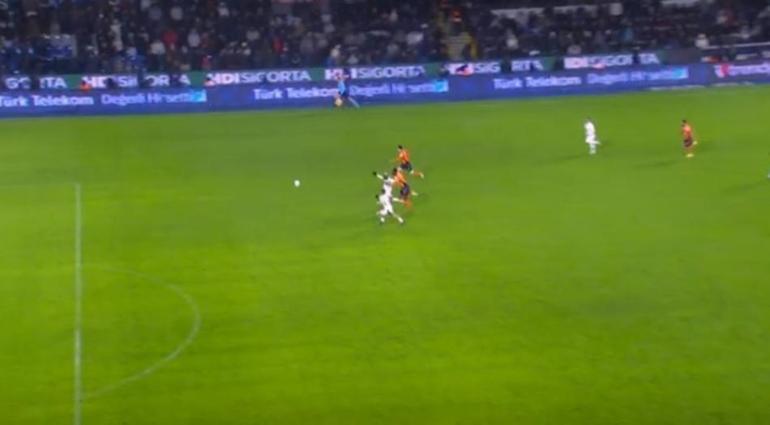 Süper Lig'de Başakşehir - Galatasaray Maçı