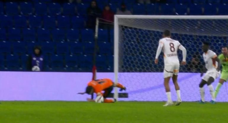 Başakşehir - Galatasaray Maçında Tartışmalı Pozisyonlar ve Hakem Değerlendirmeleri