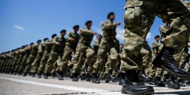 bedelli-askerlik-fiyati-muhakkak-oldu-iste-2025-artirimli-bedelli-askerlik-fiyati-rLe6kqjk.jpg