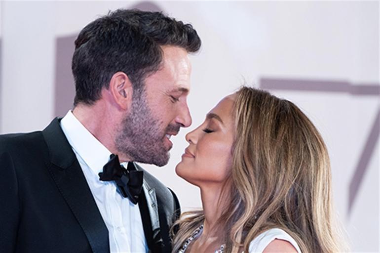 Affleck ve Lopez'in Aşk Hikayesi