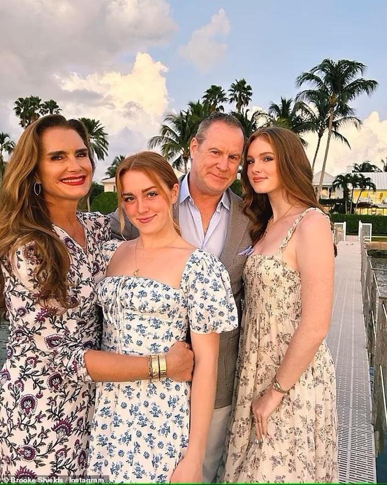Brooke Shields'in Hayatı ve Güzellik Korkuları